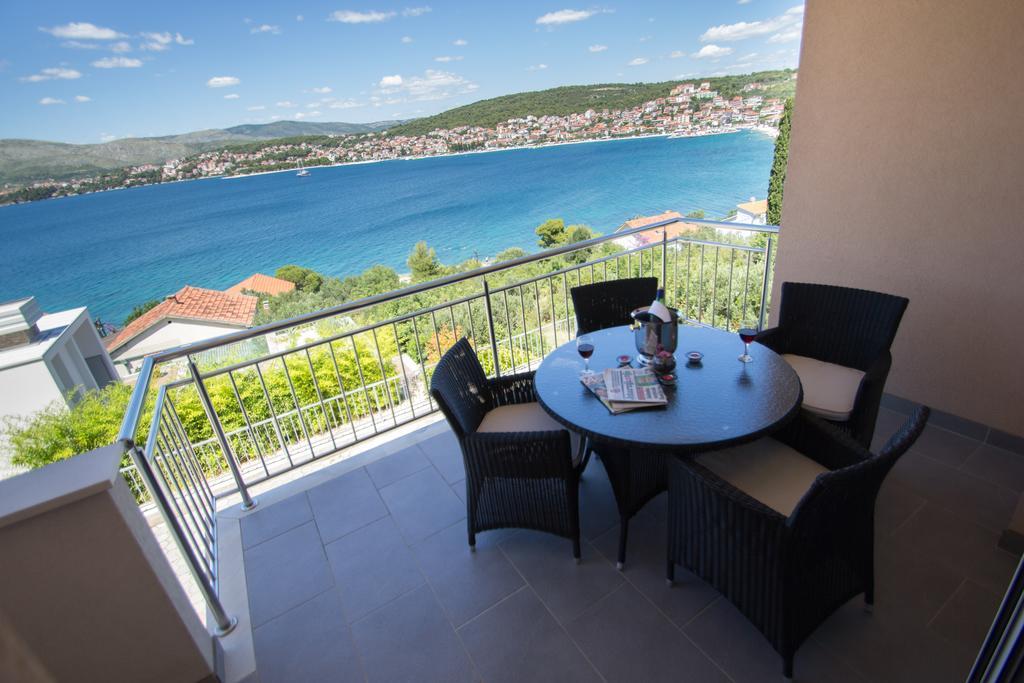 Apartments Kelic Trogir Room photo