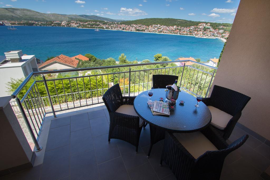 Apartments Kelic Trogir Room photo