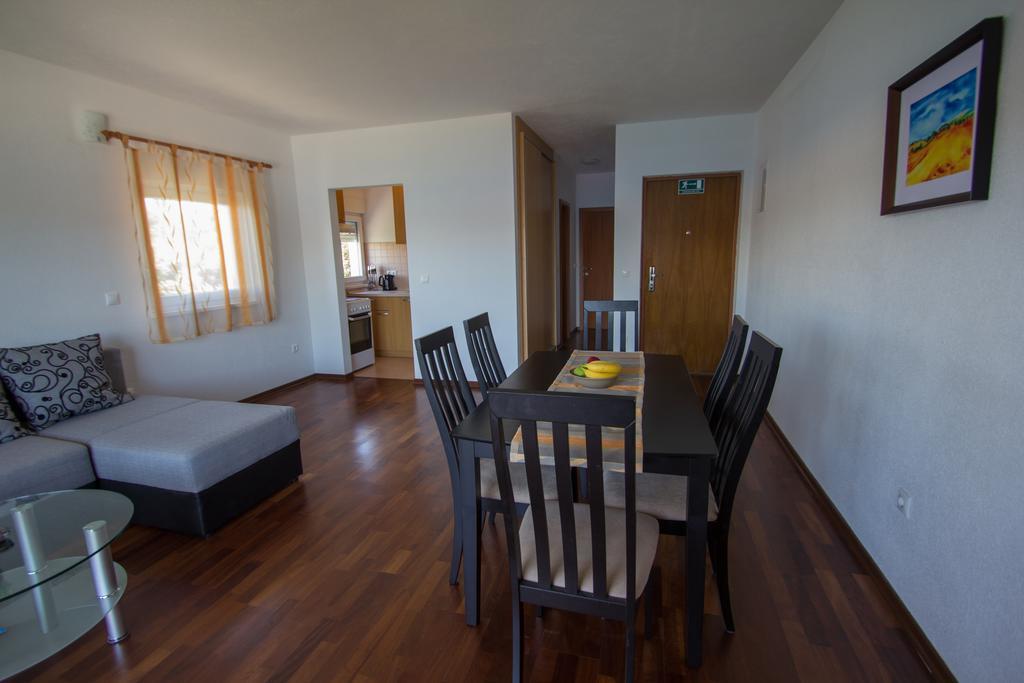 Apartments Kelic Trogir Room photo