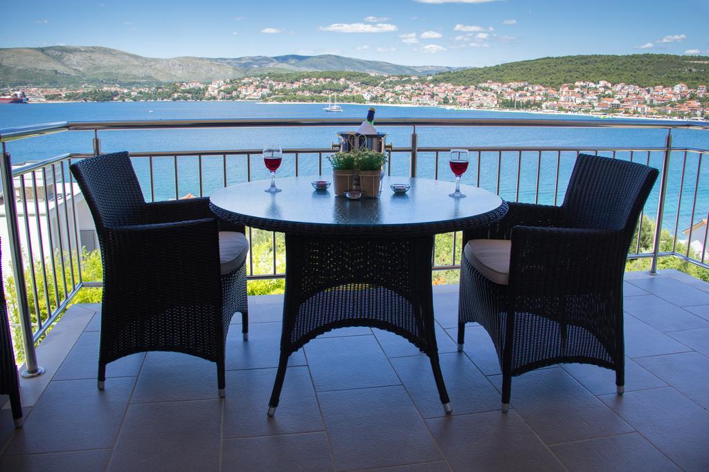 Apartments Kelic Trogir Room photo